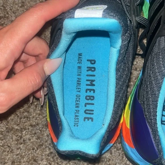 NEW ADIDAS Ultraboost 5.0 DNA Pride boost carbon 11 Men’s shoes sneakers - Picture 7 of 9